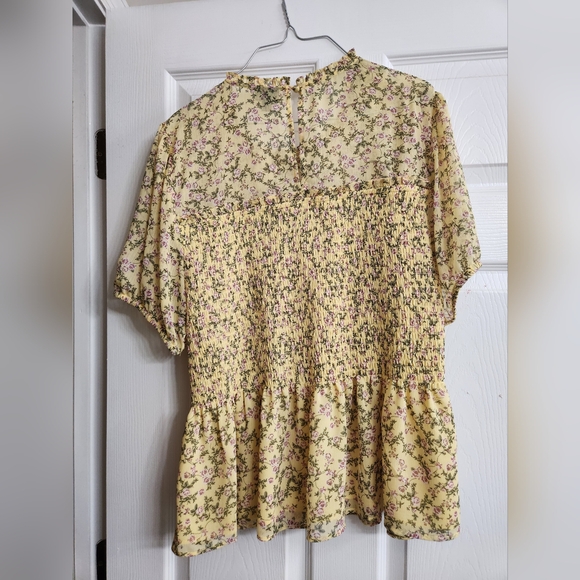 Torrid Floral Blouse - Picture 3 of 5